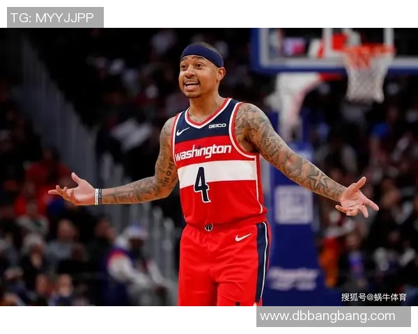 朱霍勒迪的篮球之路与影响力解析:从新秀到全明星的成长历程